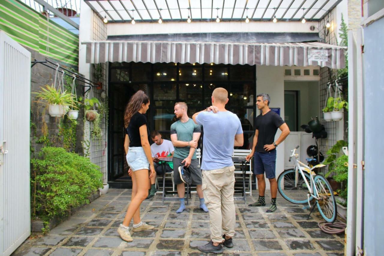 Travellers Nest Hostel Da Nang Exteriör bild